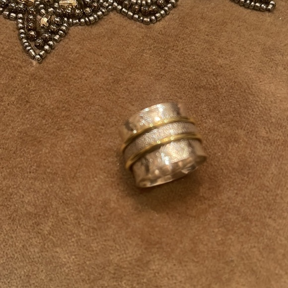 Sterling silver ring with a genuine purple amethyst - Picture 5 of 7